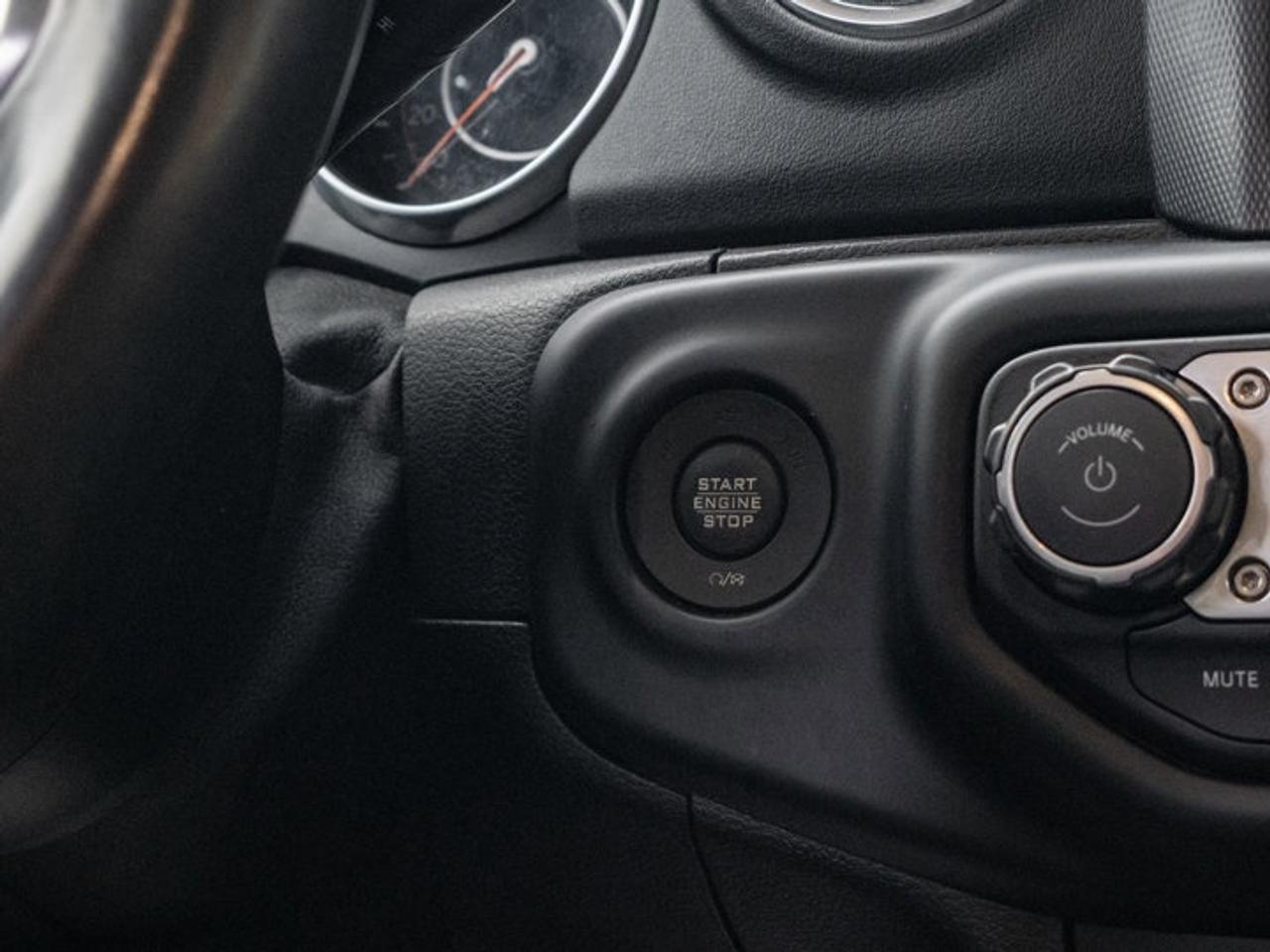 2019 Jeep Wrangler Unlimited Sahara Photo