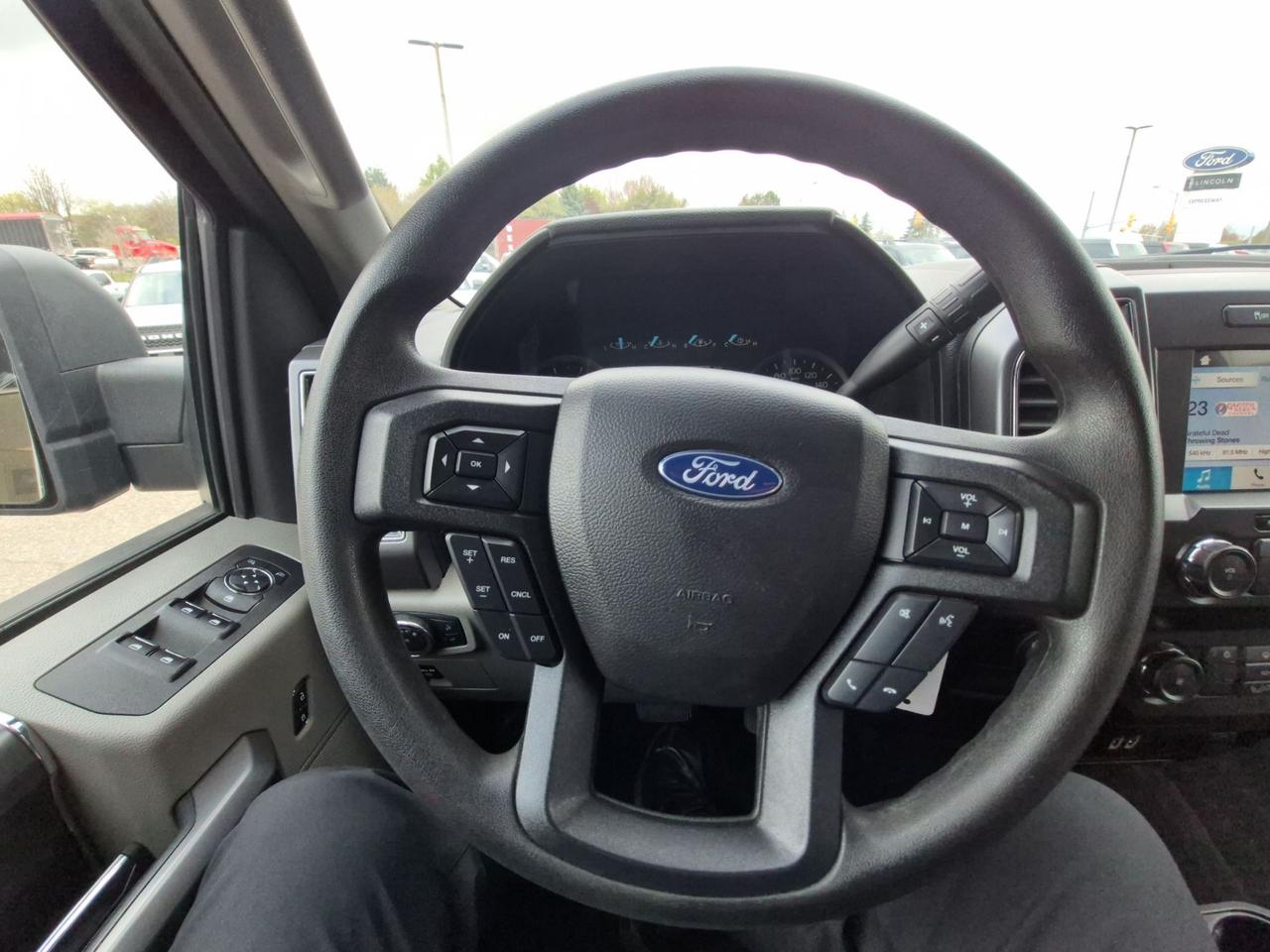 2019 Ford F-150 LOCAL TRADE, XTR PACKAGE, 18" RIMS, SIDE STEPS! Photo