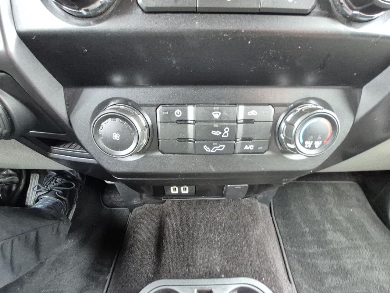 2019 Ford F-150 LOCAL TRADE, XTR PACKAGE, 18" RIMS, SIDE STEPS! Photo