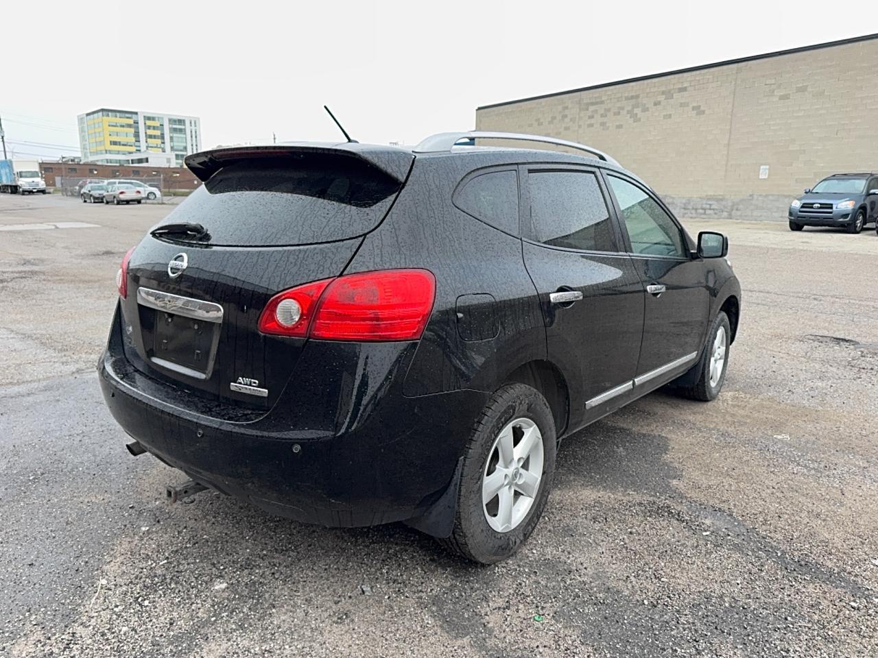 2013 Nissan Rogue S Photo