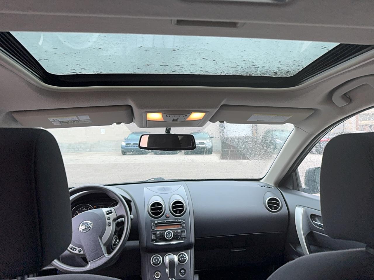2013 Nissan Rogue S Photo