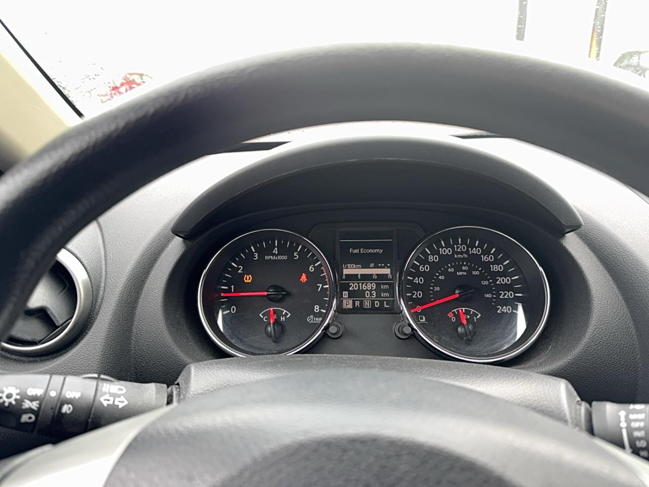 2013 Nissan Rogue S Photo