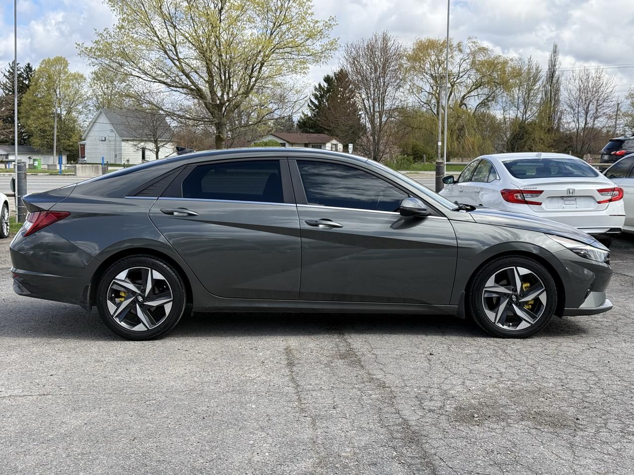 2021 Hyundai Elantra Ultimate Tech Photo