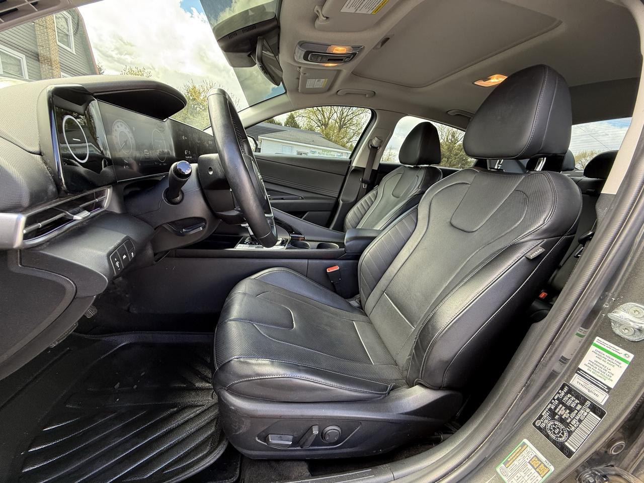 2021 Hyundai Elantra Ultimate Tech Photo