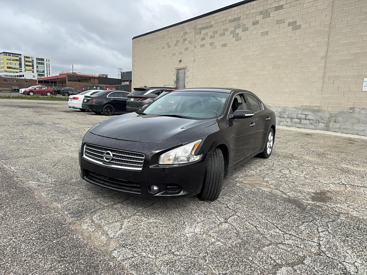 2011 Nissan Maxima 3.5 S Photo