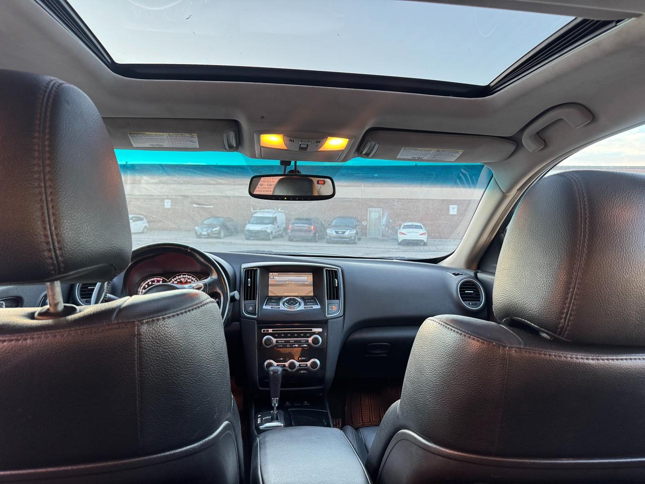 2011 Nissan Maxima 3.5 S Photo