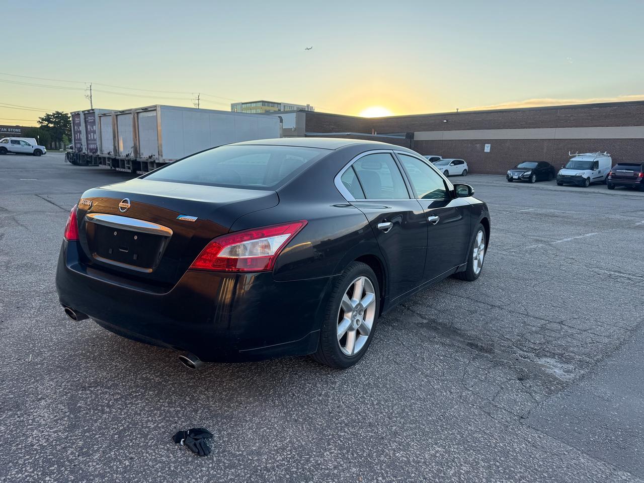 2011 Nissan Maxima 3.5 S Photo