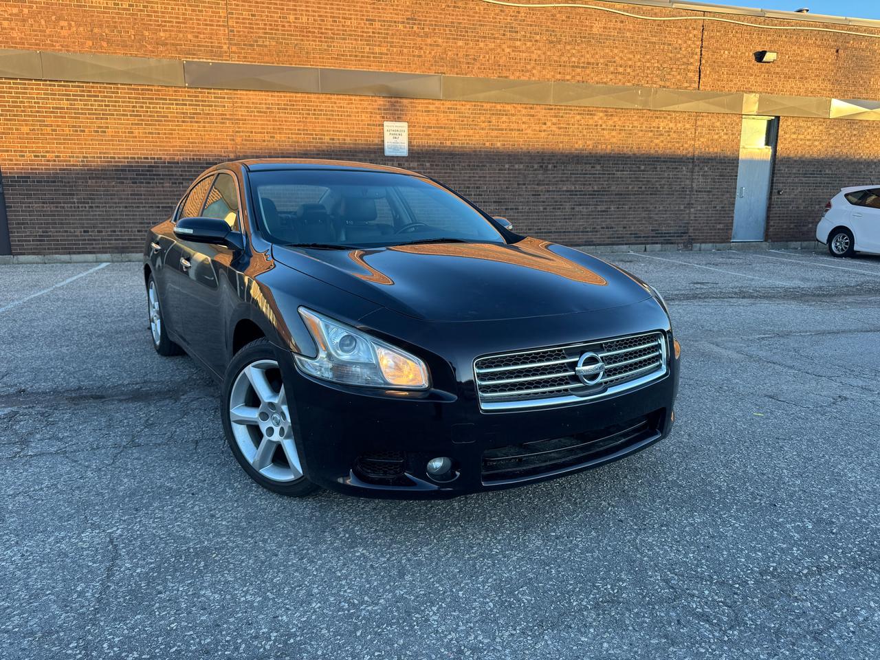 2011 Nissan Maxima 3.5 S - Photo #1