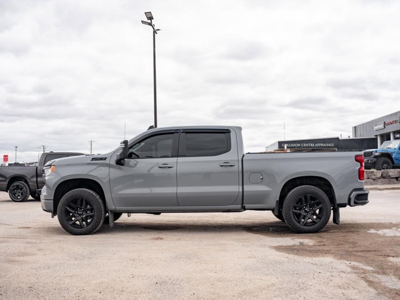 2025 Chevrolet Silverado 1500 RST Photo