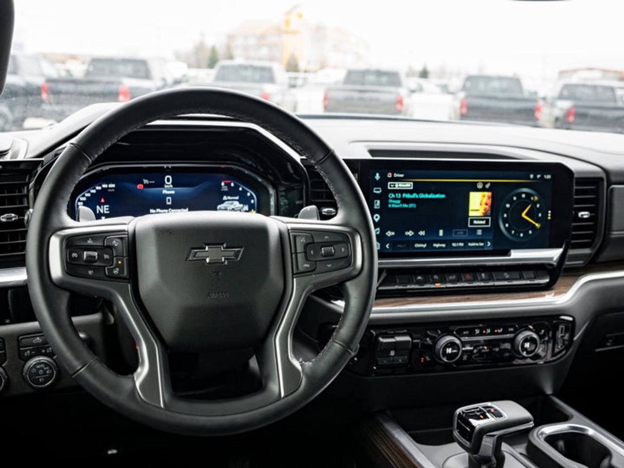 2025 Chevrolet Silverado 1500 RST Photo