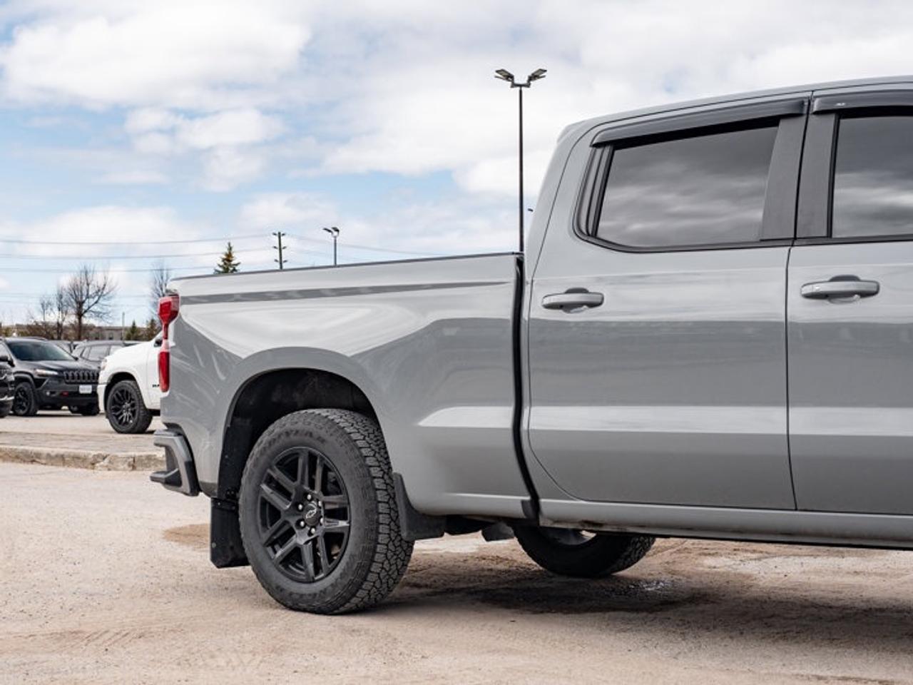 2025 Chevrolet Silverado 1500 RST Photo