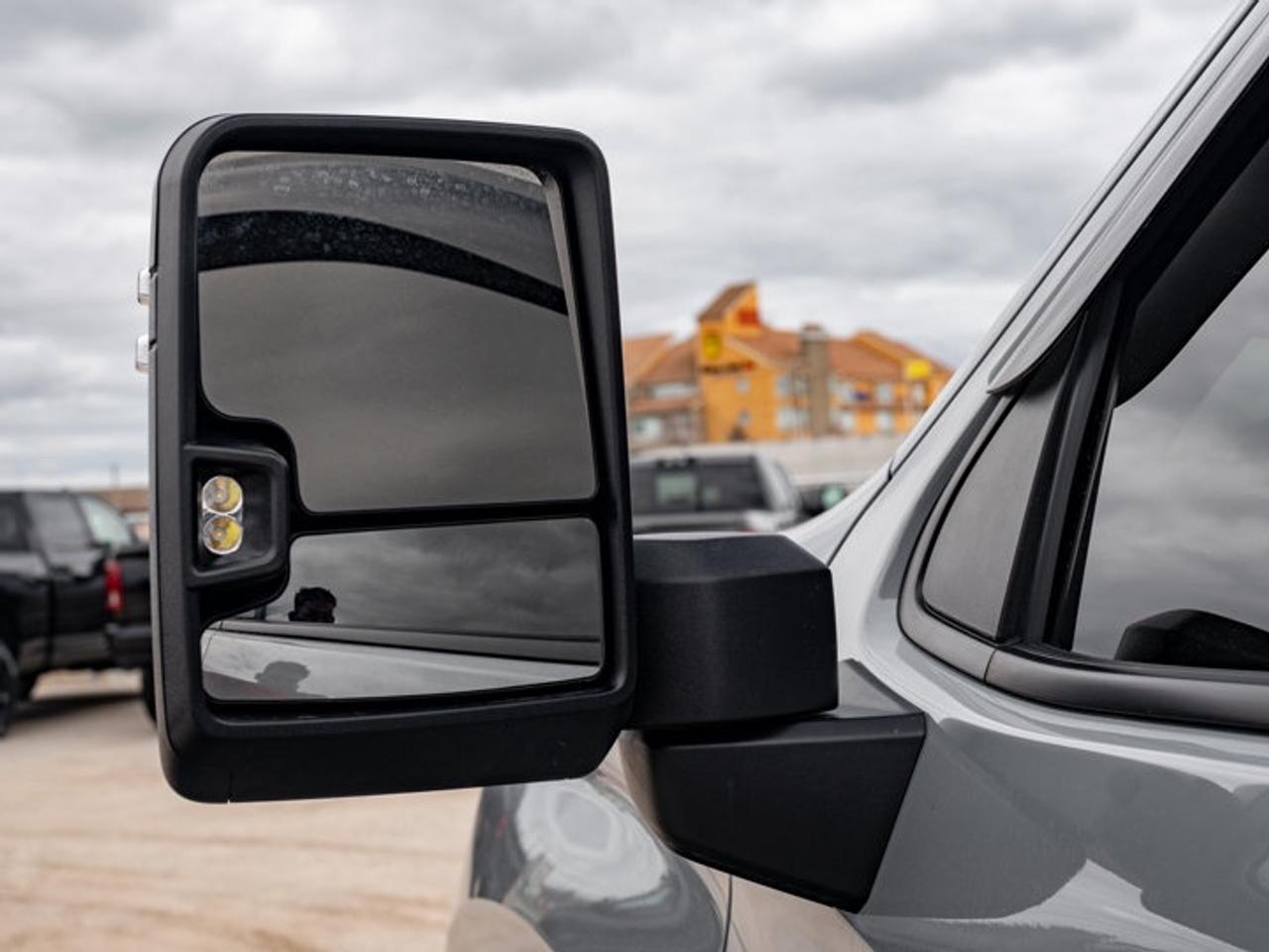 2025 Chevrolet Silverado 1500 RST Photo