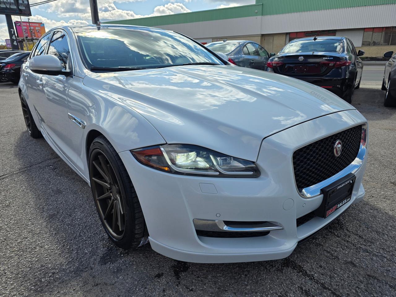 2017 Jaguar XJ Portfolio R Sport AWD Photo