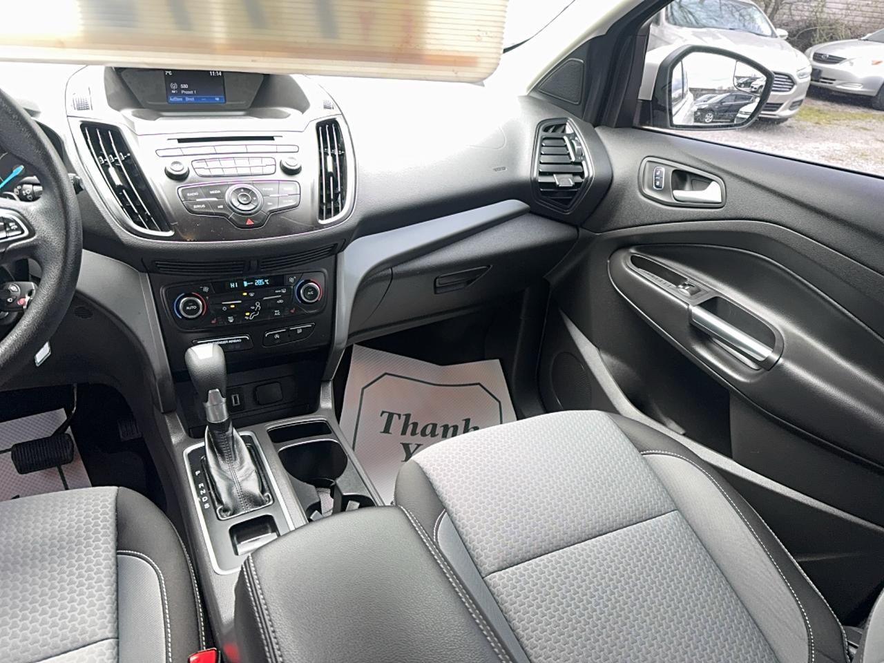 2017 Ford Escape SE Photo