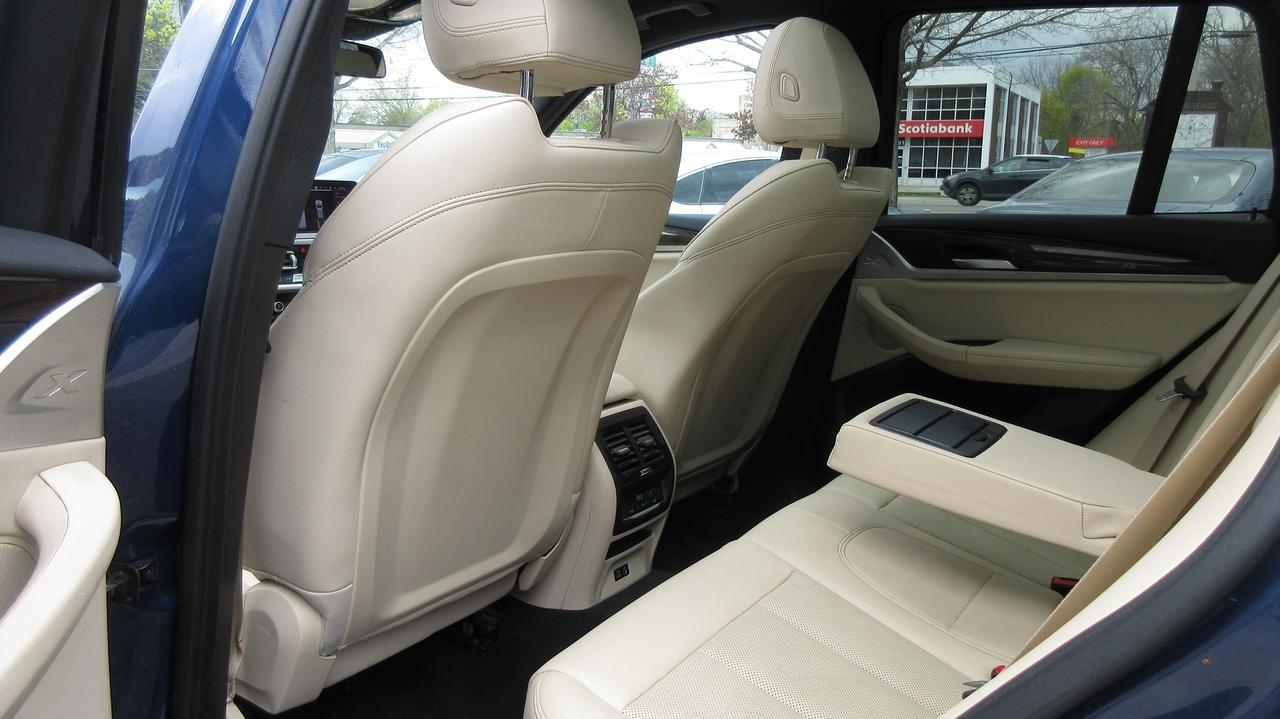 2022 BMW X3 xDrive30i Photo