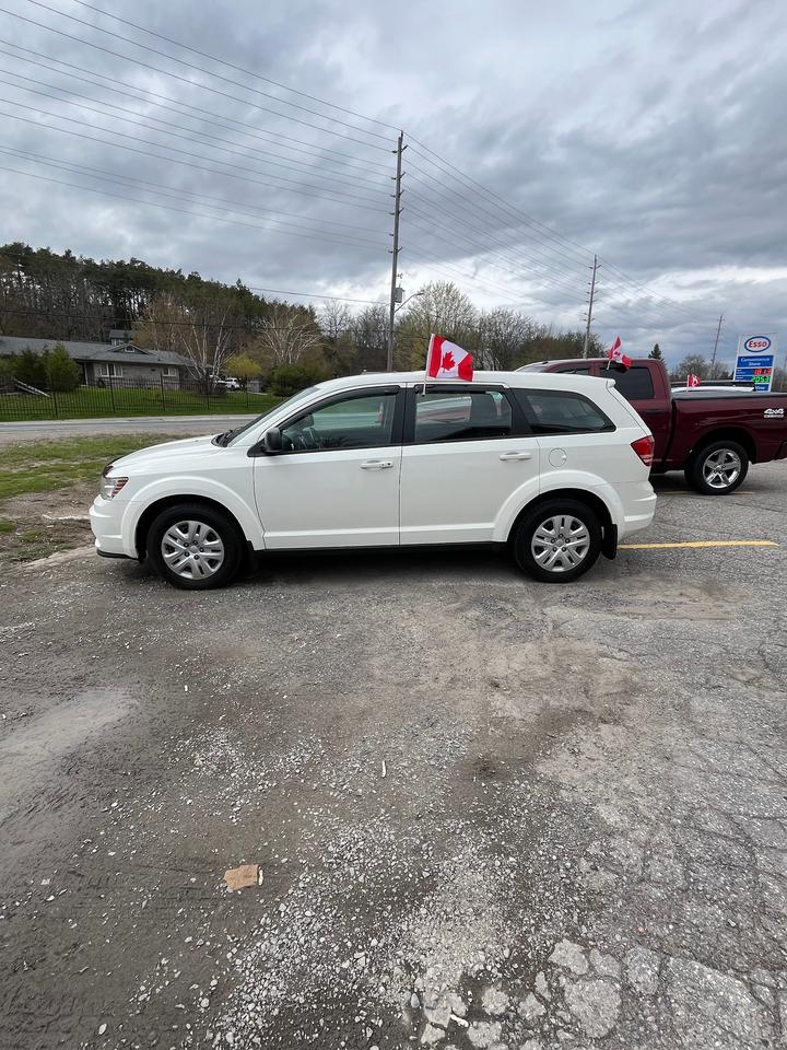 2016 Dodge Journey SE CERTIFIED 2.4 LTR 4 CYL. Photo