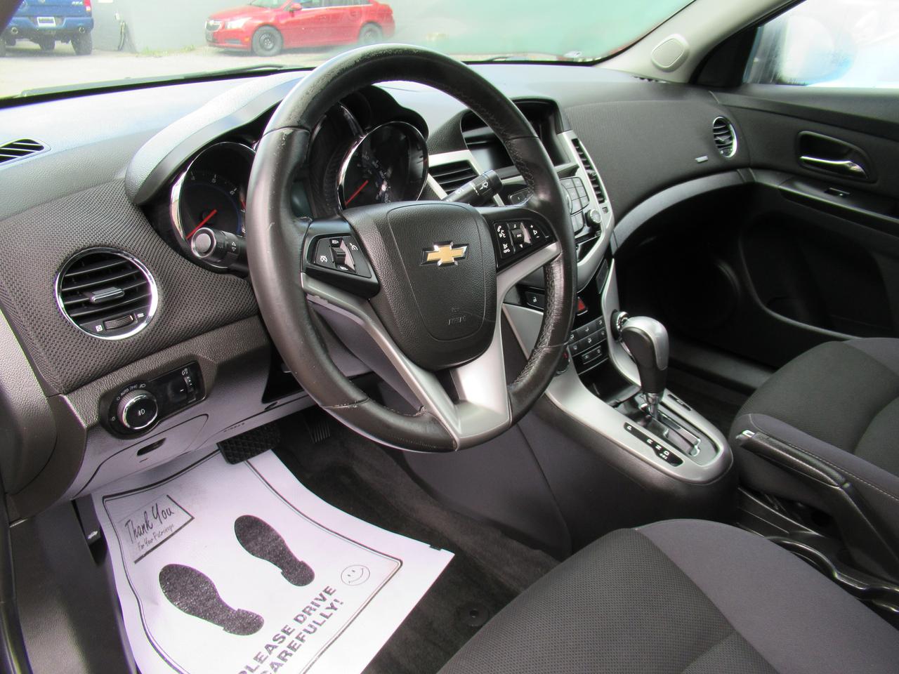 2012 Chevrolet Cruze LT Turbo+ w/1SB Photo3