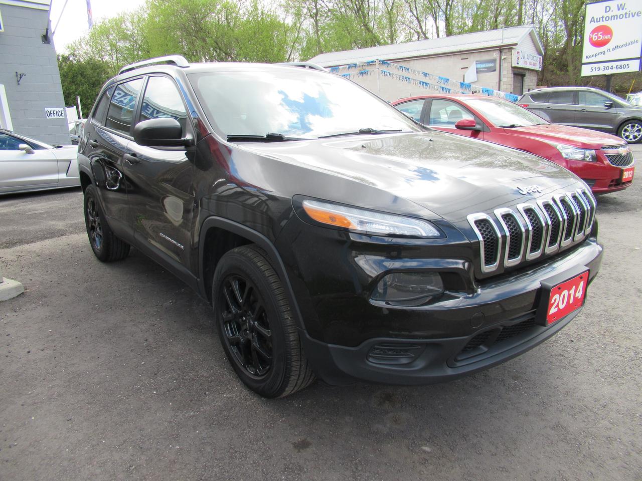 2014 Jeep Cherokee Sport Photo