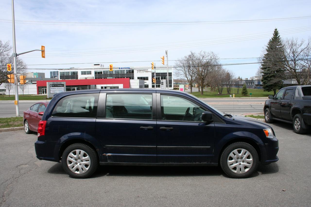2015 Dodge Grand Caravan CANADA VALUE PACKAGE Photo