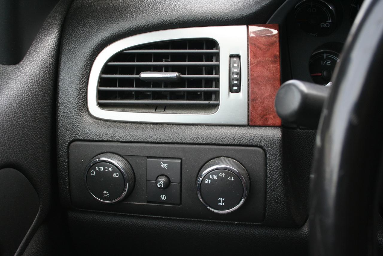 2007 Chevrolet Avalanche LT w/2LT Photo