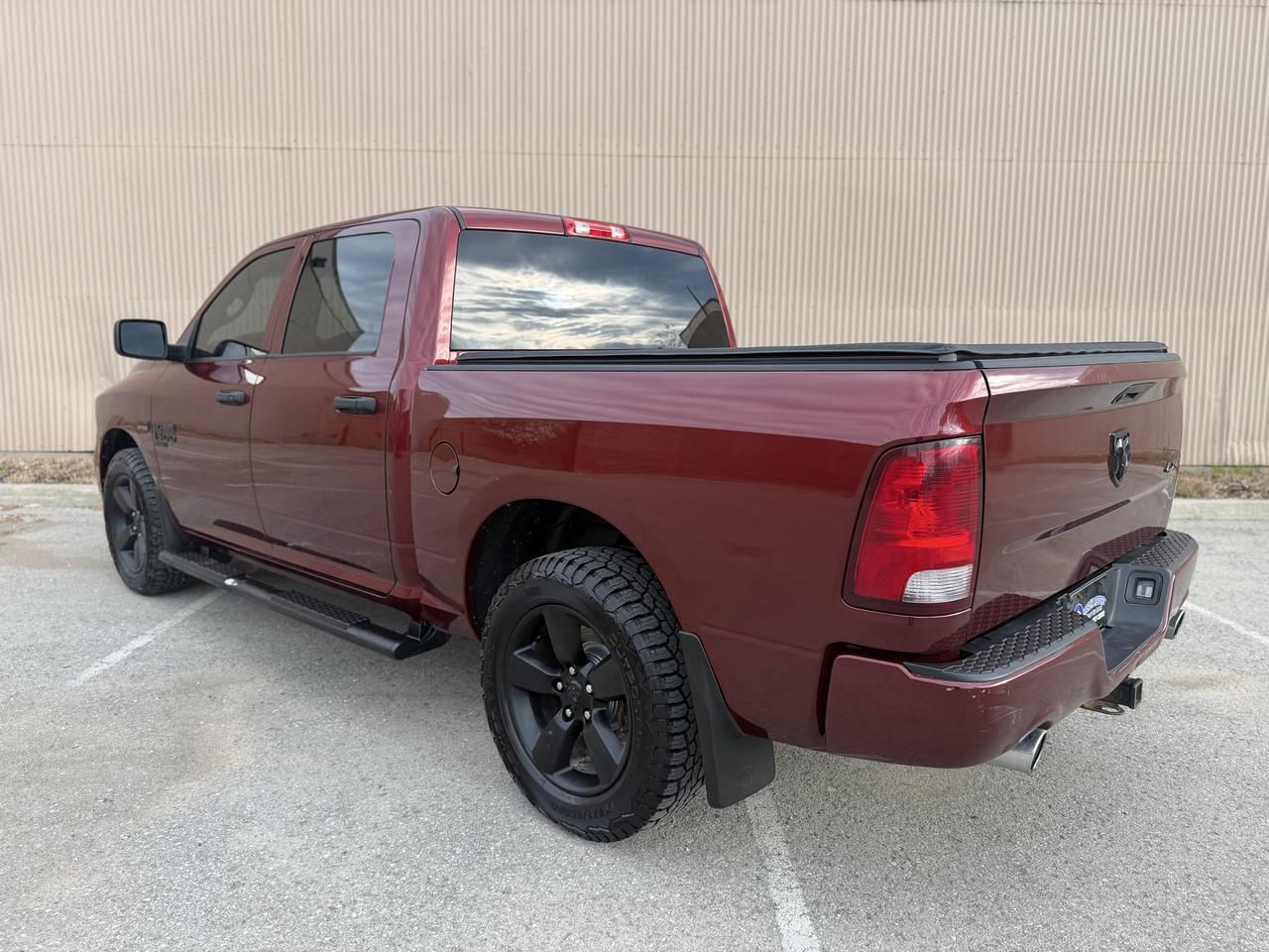 2019 RAM 1500 Classic EXPRESS Photo
