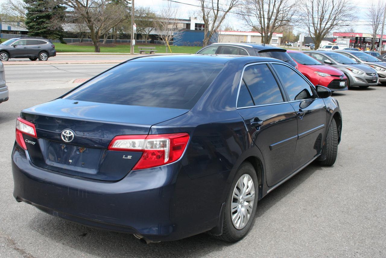 2014 Toyota Camry LE Photo