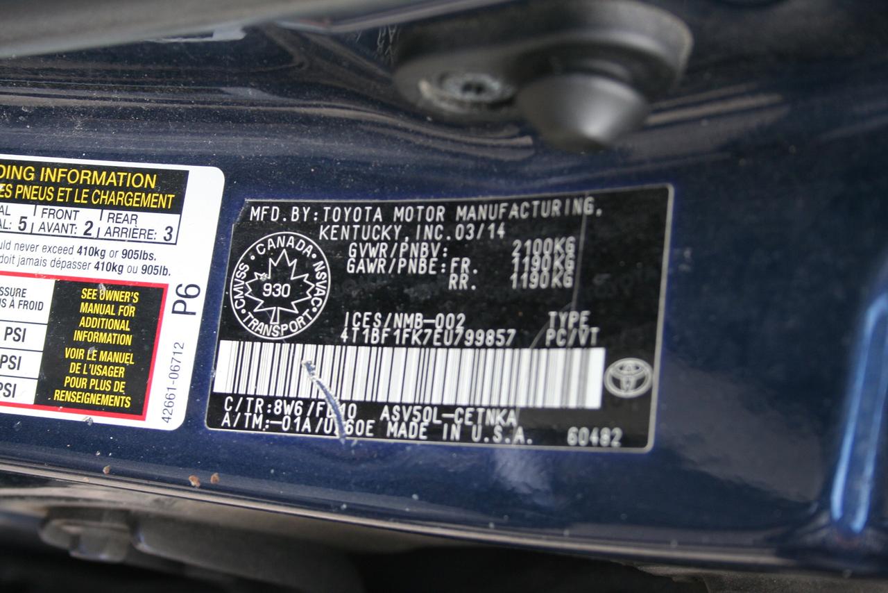 2014 Toyota Camry LE Photo