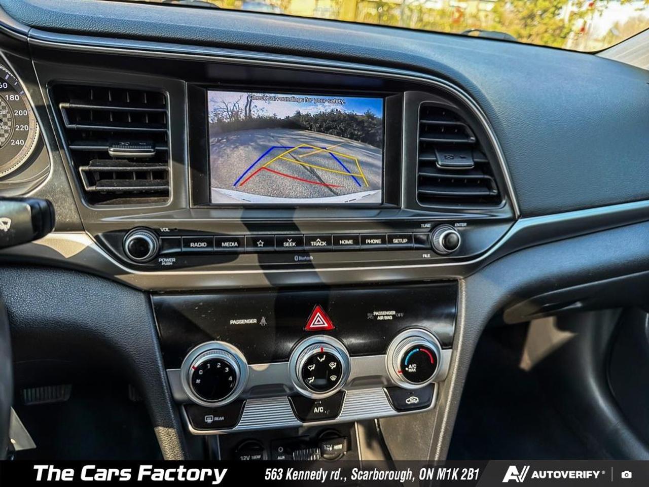 2020 Hyundai Elantra Preferred Apple CarPlay / Camera - No Accident! Photo