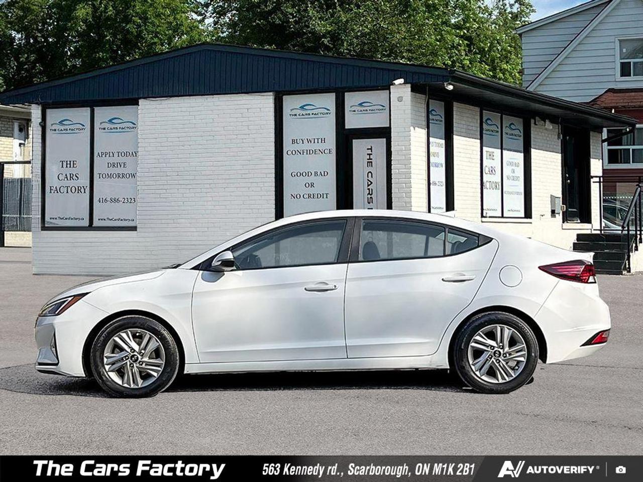 2020 Hyundai Elantra Preferred Apple CarPlay / Camera - No Accident! Photo