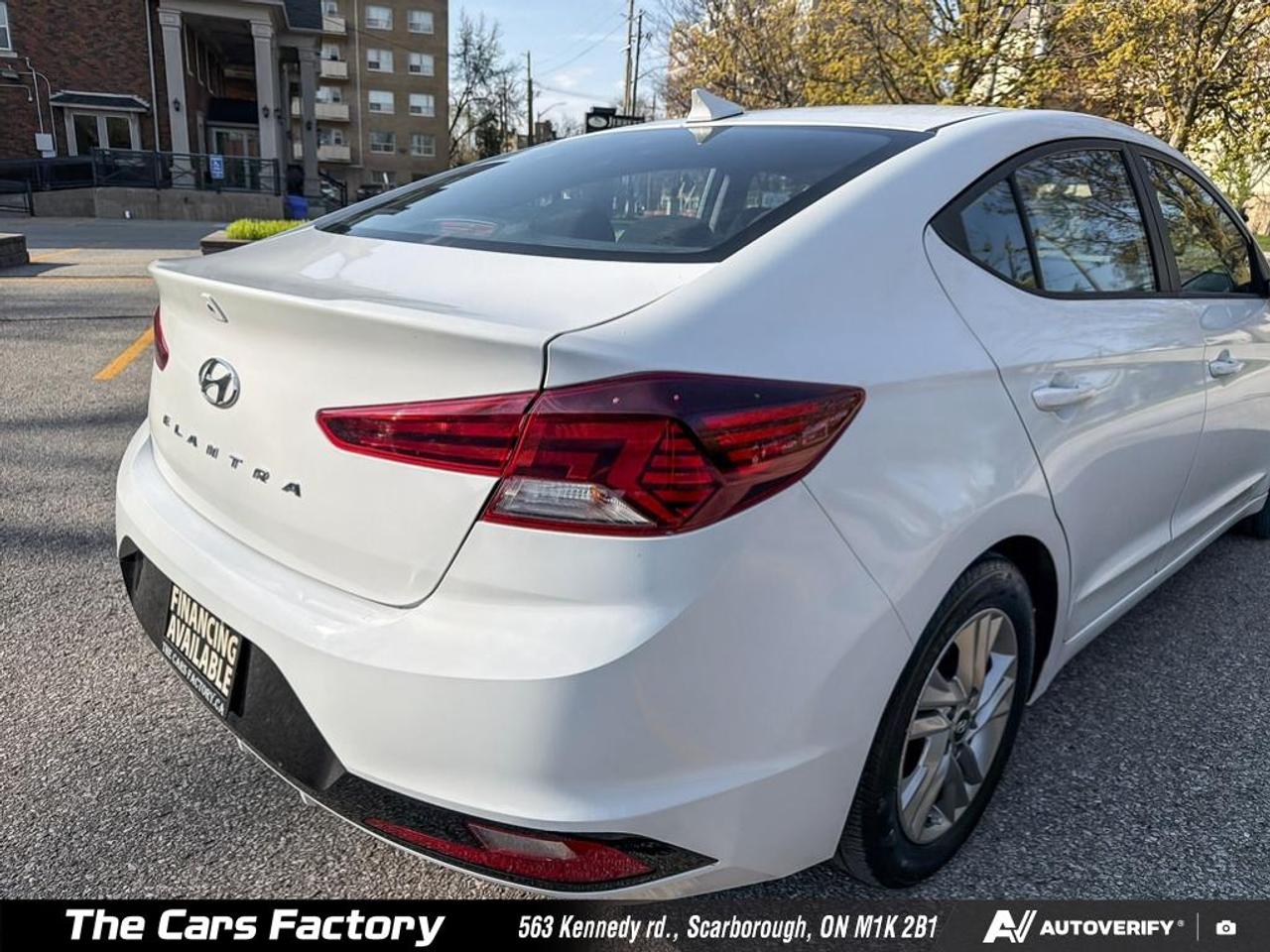 2020 Hyundai Elantra Preferred Apple CarPlay / Camera - No Accident! Photo