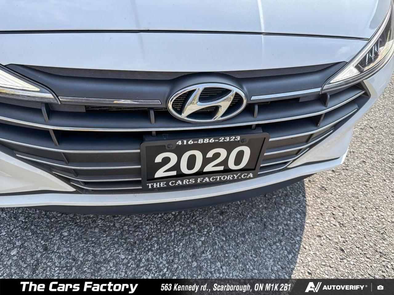 2020 Hyundai Elantra Preferred Apple CarPlay / Camera - No Accident! Photo