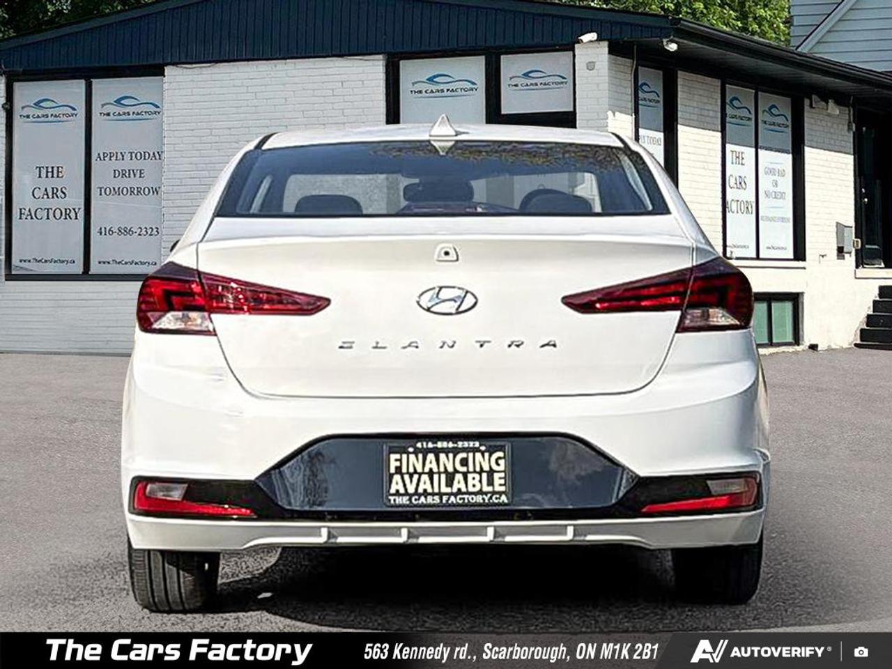 2020 Hyundai Elantra Preferred Apple CarPlay / Camera - No Accident! Photo