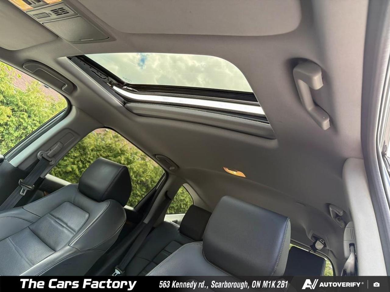 2021 Honda CR-V EX-L AWD Leather/ Roof/ Camera/ Apple Carplay! Photo
