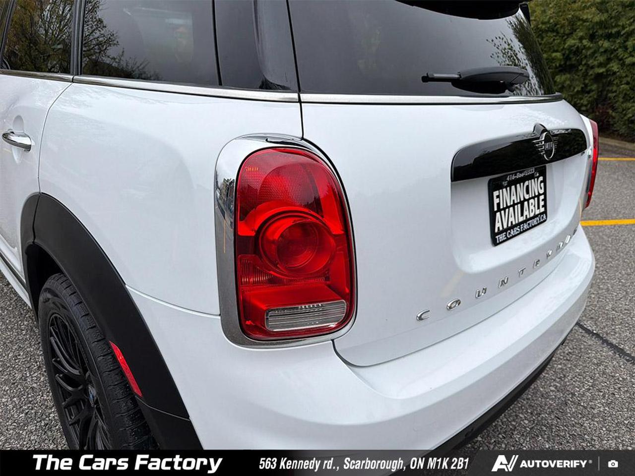 2019 MINI Countryman Cooper S ALL4 Camera / Leather / No Accident! Photo