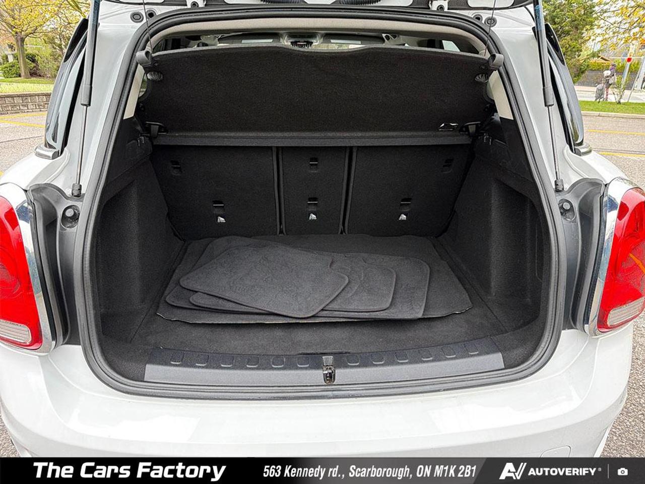 2019 MINI Countryman Cooper S ALL4 Camera / Leather / No Accident! Photo
