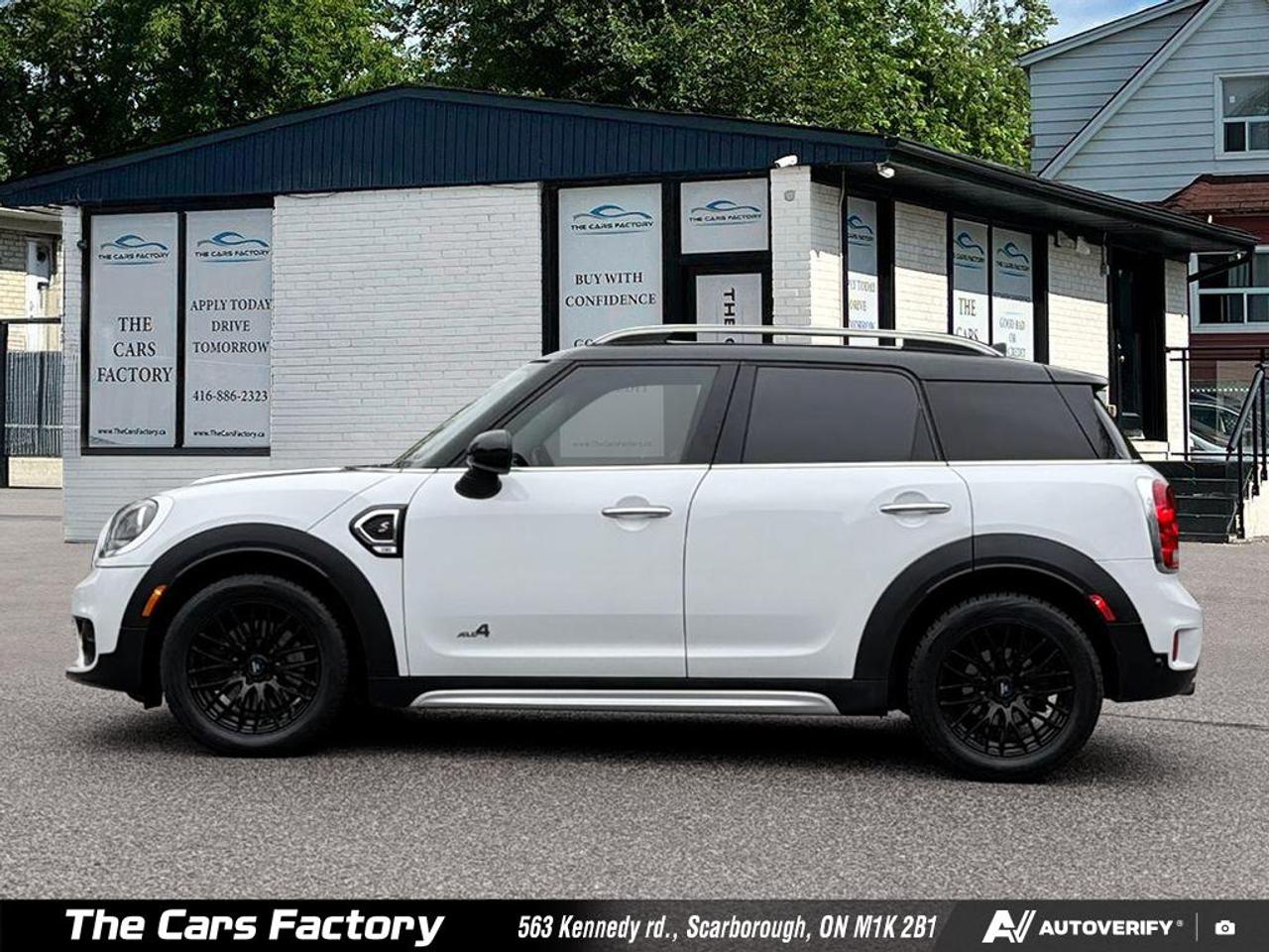 2019 MINI Countryman Cooper S ALL4 Camera / Leather / No Accident! Photo3