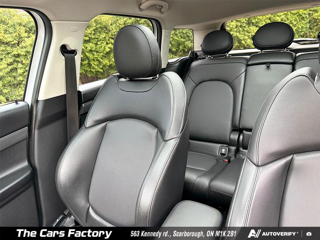 2019 MINI Countryman Cooper S ALL4 Camera / Leather / No Accident! Photo