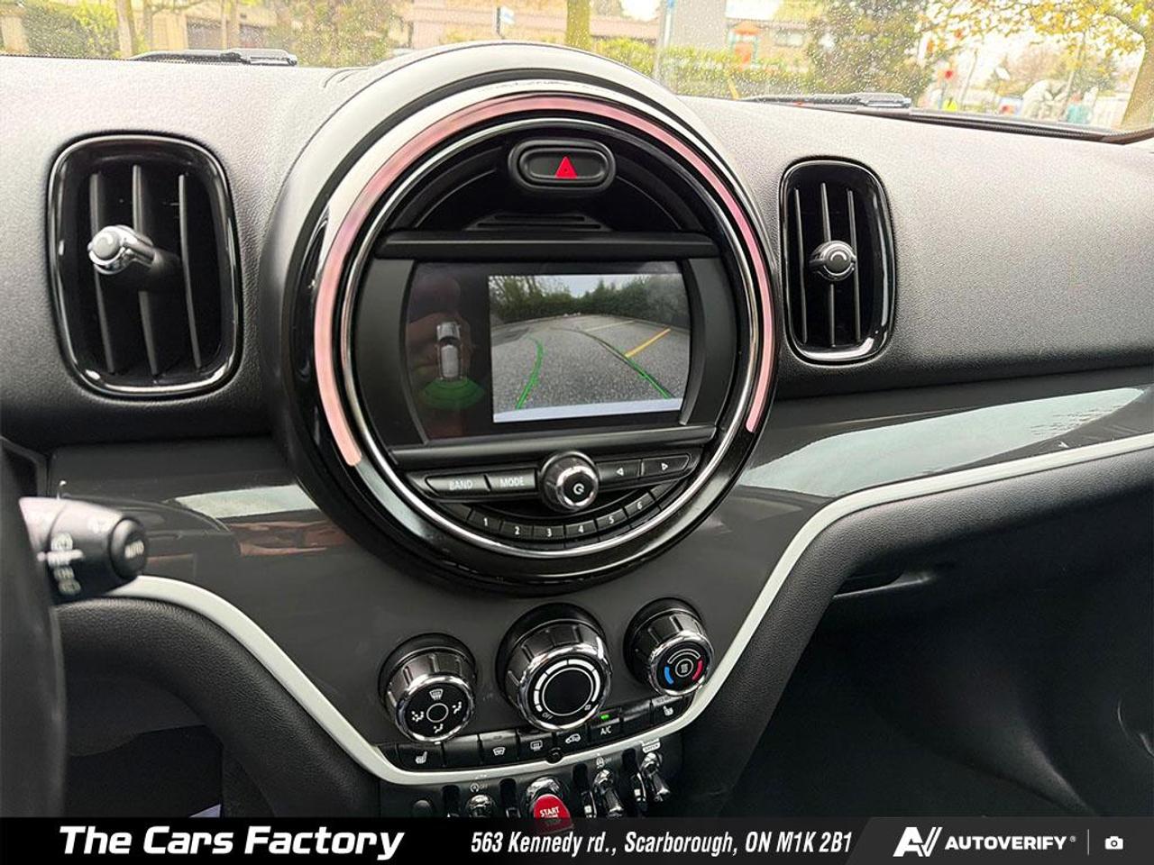 2019 MINI Countryman Cooper S ALL4 Camera / Leather / No Accident! Photo