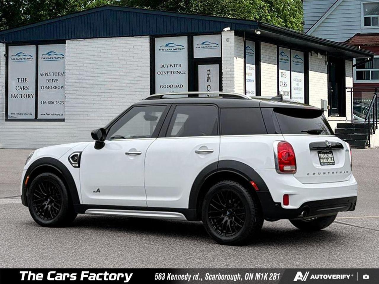 2019 MINI Countryman Cooper S ALL4 Camera / Leather / No Accident! Photo4