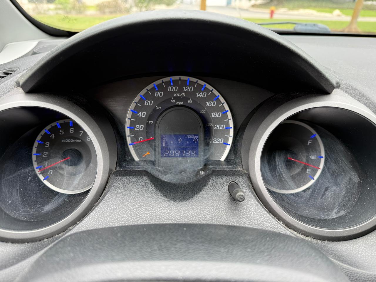 2009 Honda Fit 5DR HB MAN LX Photo