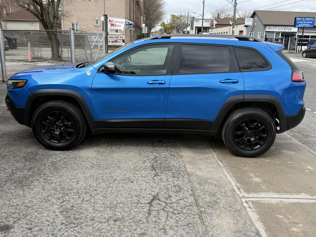 2019 Jeep Cherokee Trailhawk Photo