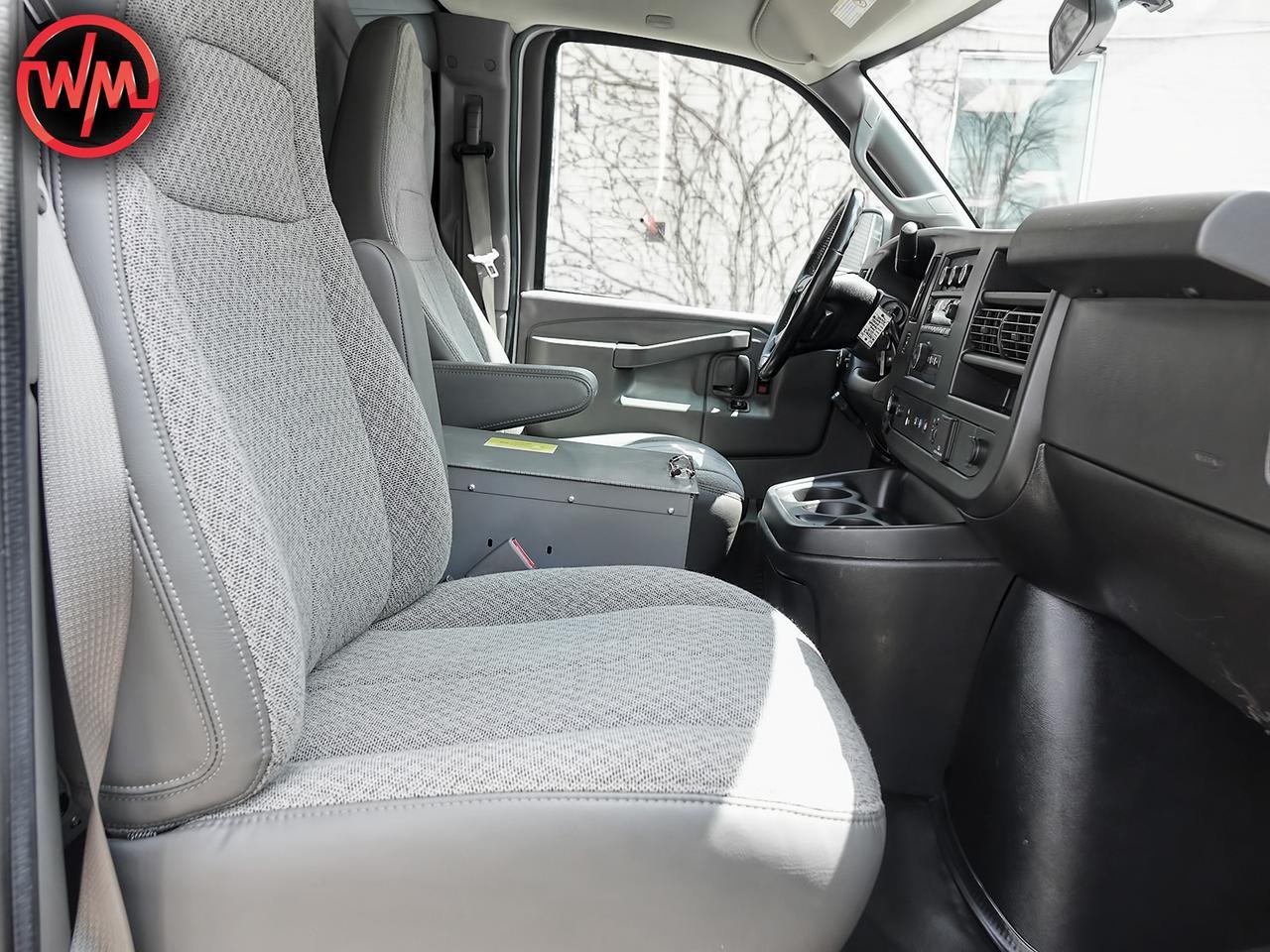2019 GMC Savana 2500 LADDERS*ROOF RACK*SHELVES*REVERSE CAMERA Photo