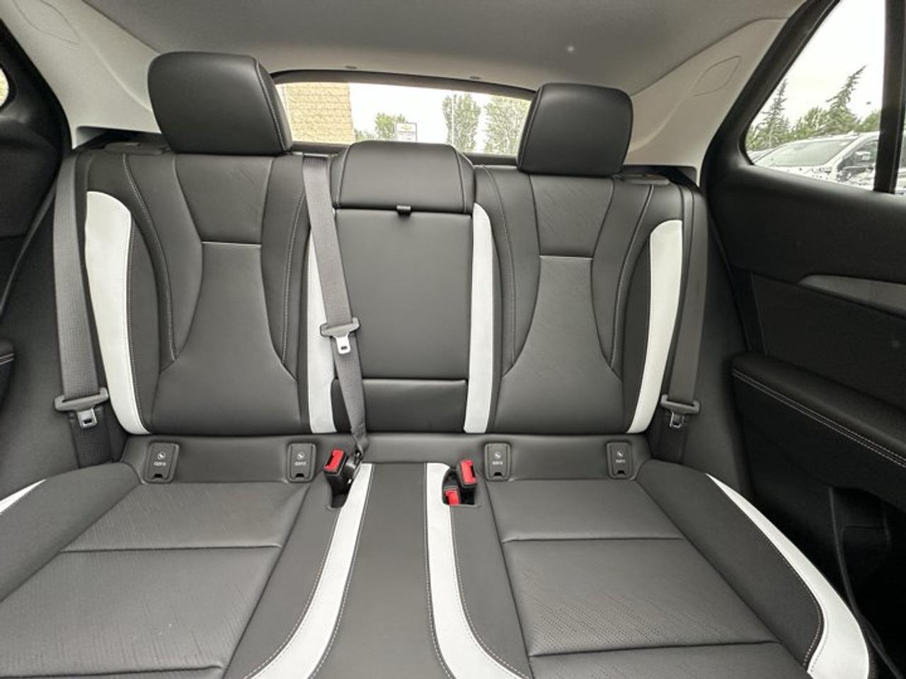 14035314.825643630