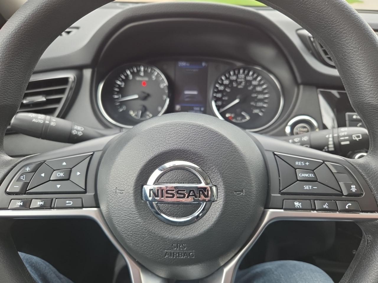 2020 Nissan Rogue SV   Roof Photo