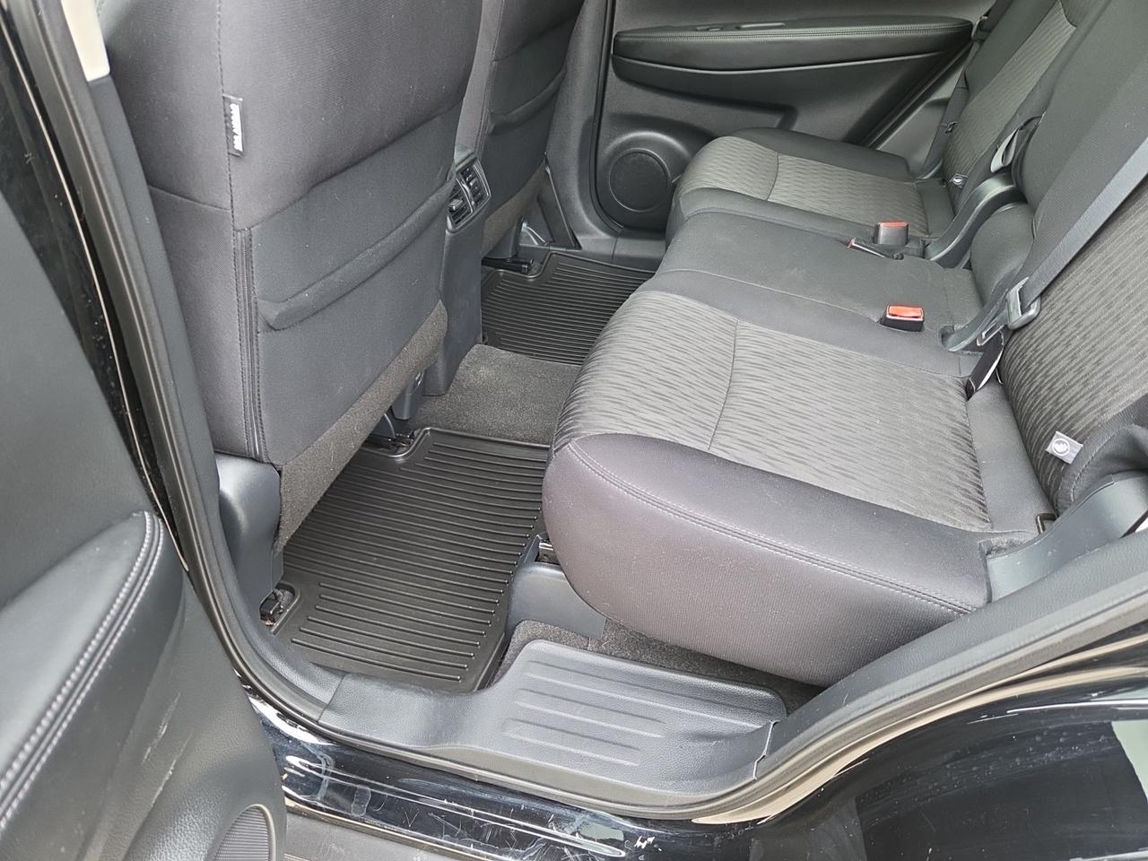 2020 Nissan Rogue SV   Roof Photo