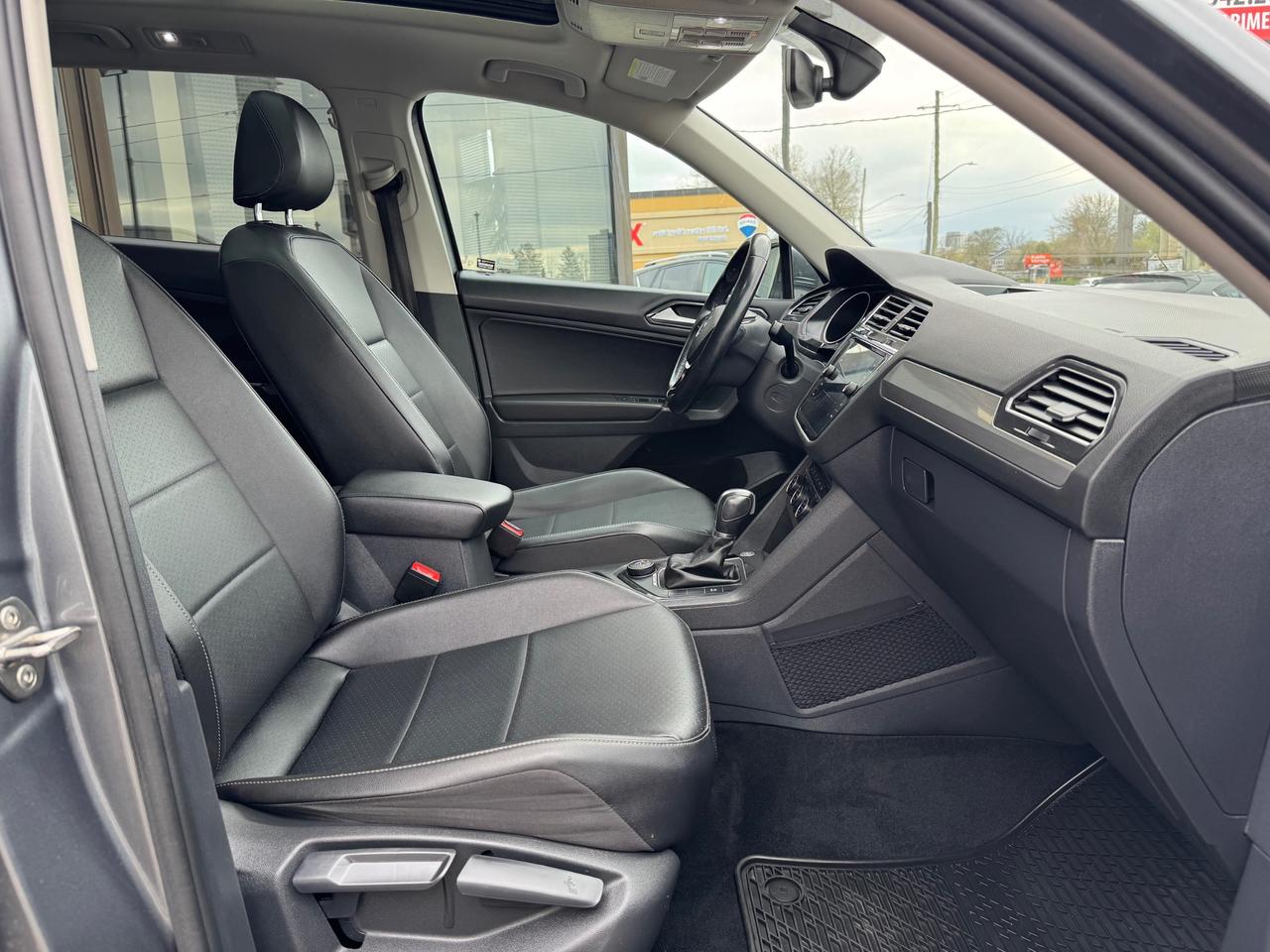 2018 Volkswagen Tiguan Comfortline 7 Passenger | AWD | Accident Free | Leather | Sunroof | Apple Car Play | Android Auto Photo