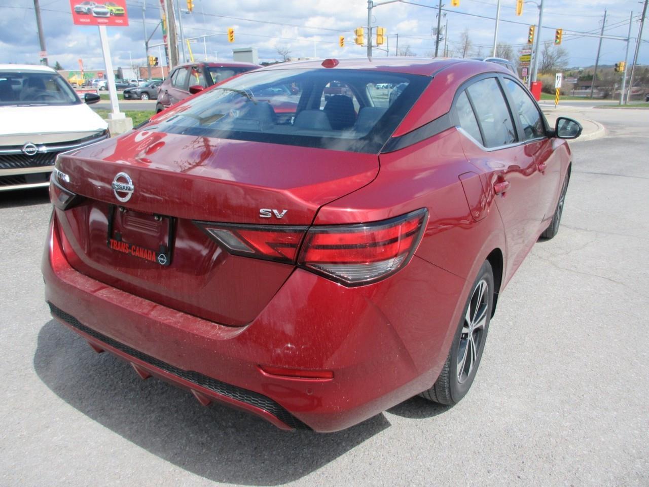 2021 Nissan Sentra SV Photo