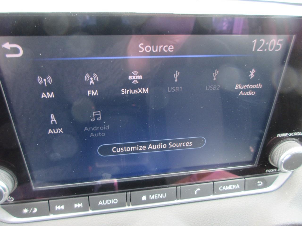 2021 Nissan Sentra SV Photo