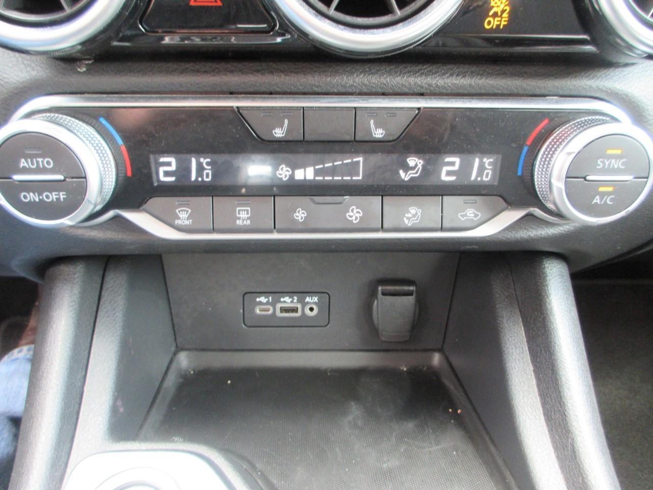 2021 Nissan Sentra SV Photo
