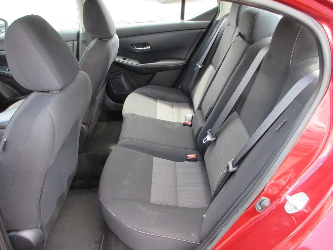 2021 Nissan Sentra SV Photo